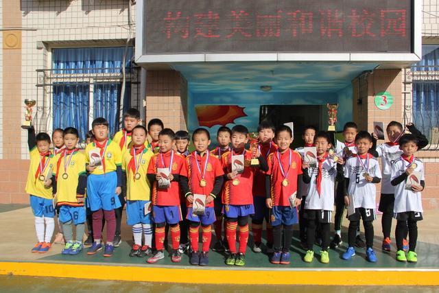 三人女篮-王丽丽绝杀 中国女篮加时险胜法国