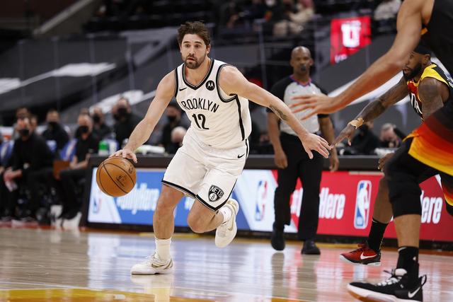 琼斯21+19曾凡博17分 新疆逆转险胜北京3连胜